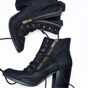 Not Rated Black Lace-Up Ankle Boots | Women’s Size 9 | Block Heel | New